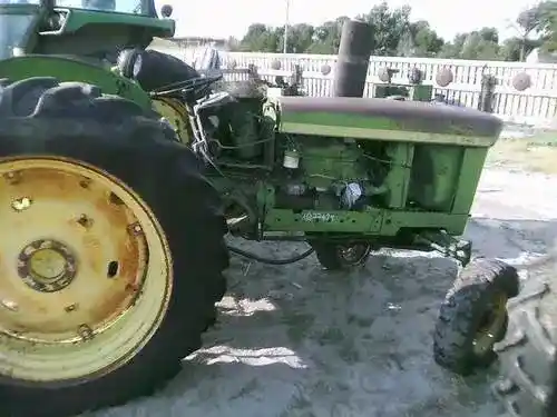 Used John Deere 2020 Tractor Parts
