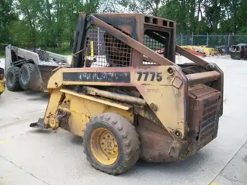 Used John Deere 7775 Skid Steer Loader Parts
