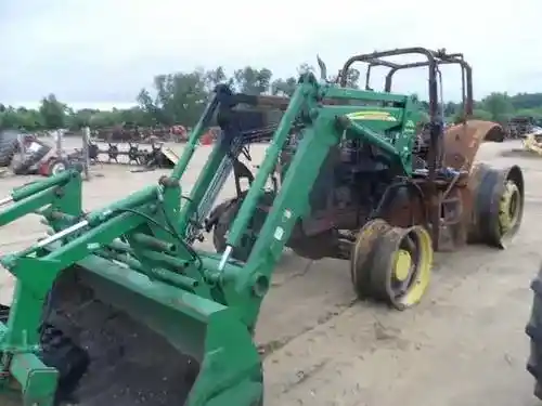 Used John Deere 7520 Tractor Parts