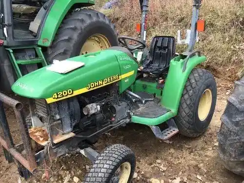 Used John Deere 4200 Tractor Parts