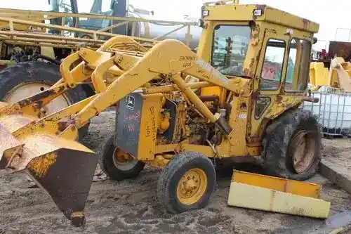 Used John Deere 401 Tractor Parts