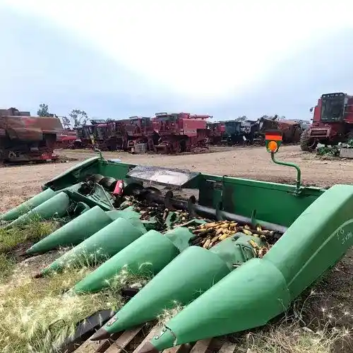 Used 2007 John Deere 893 Header Parts