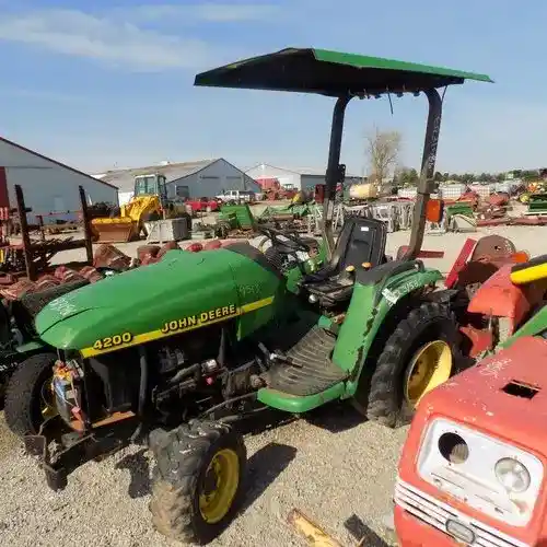 Used John Deere 4200 Tractor Parts