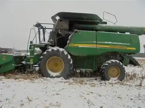Used 2006 John Deere 9660 Combine Parts