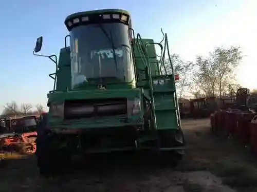 Used 2004 John Deere 9760 Combine Parts