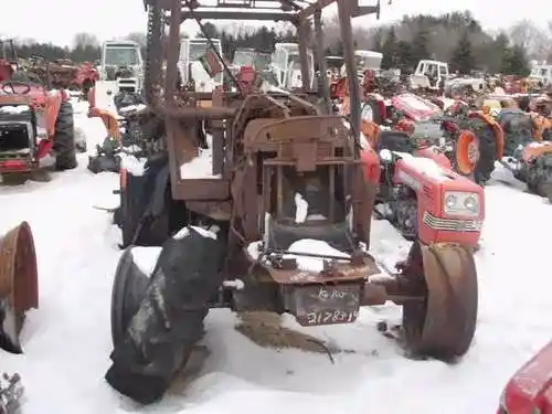 Used Kubota M95 Tractor Parts