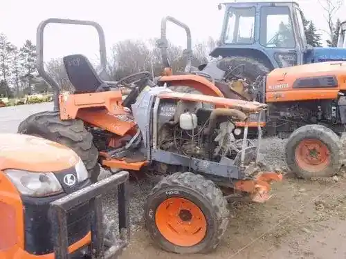 Used Kubota L3300 Tractor Parts