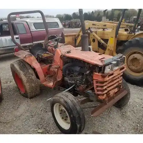Used Kubota L2550 Tractor Parts