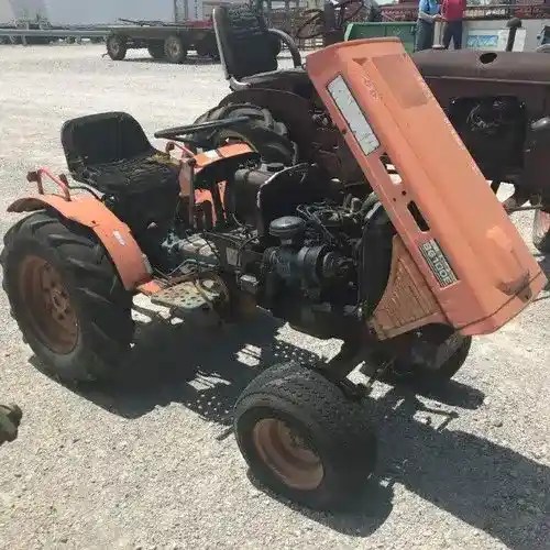 Used Kubota B6100 Tractor Parts