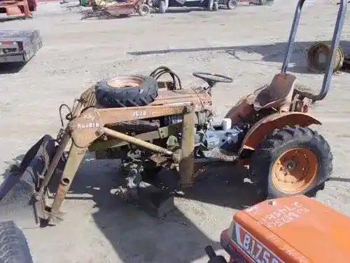 Used Kubota B7100 Tractor Parts