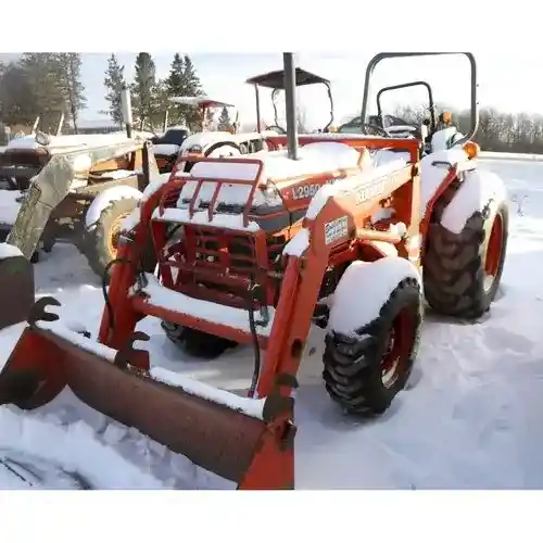 Used Kubota L2950 Tractor Parts