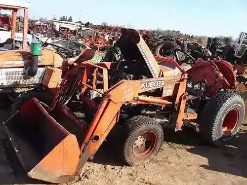 Used Kubota B7500 Tractor Parts