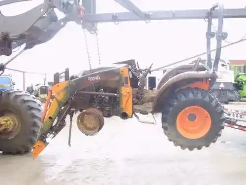 Used Kubota l3800 Tractor Parts