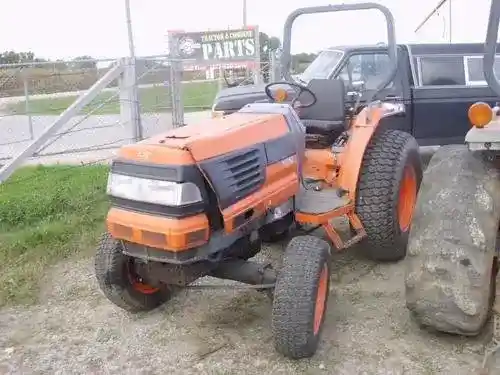 Used Kubota L3010 Tractor Parts