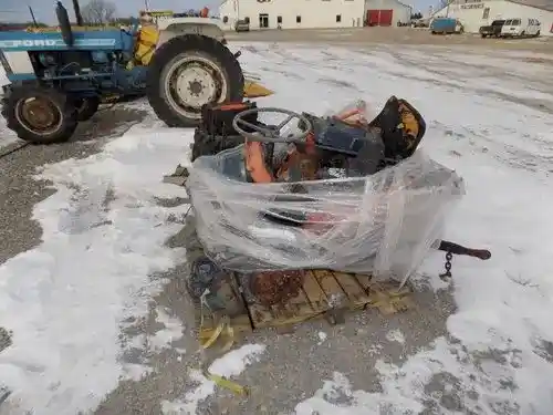 Used Kubota B7000 Tractor Parts