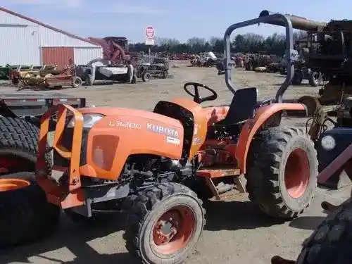 Used Kubota L3200 Tractor Parts