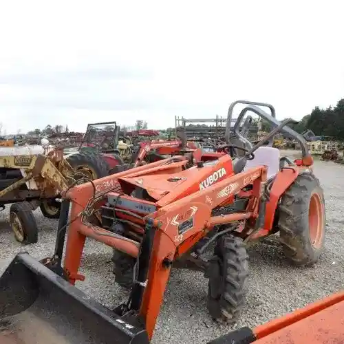 Used Kubota L2600 Tractor Parts