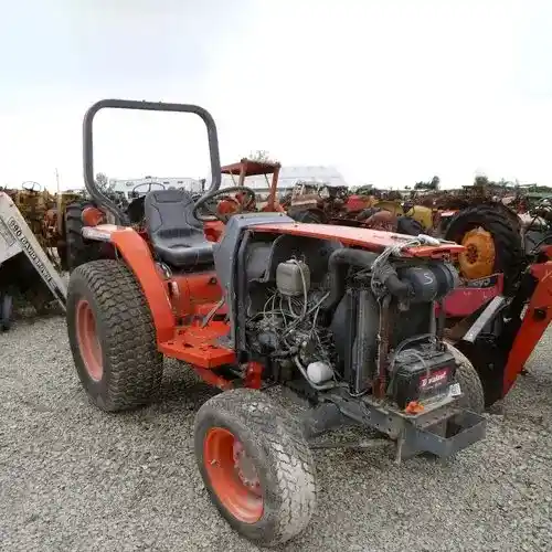Used Kubota L2900 Tractor Parts