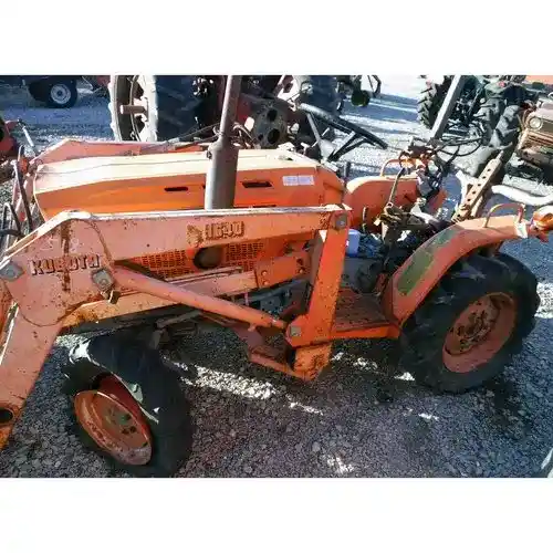 Used Kubota B7200 Tractor Parts