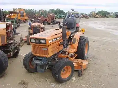 Used Kubota B7200 Tractor Parts