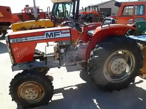 Used Massey Ferguson 220-4 Tractor Parts