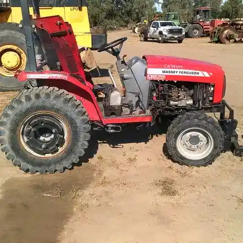 Used Massey Ferguson 1531 Tractor Parts