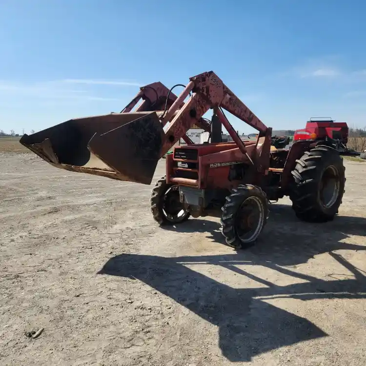 Case IH 485 - EQ-FT5843