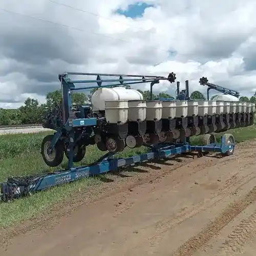Used Kinze 2600 Planter Parts