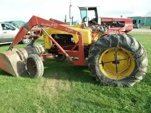 Used Minneapolis Moline 445 Tractor Parts
