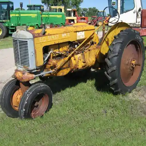 Used Minneapolis Moline ZA Tractor Parts