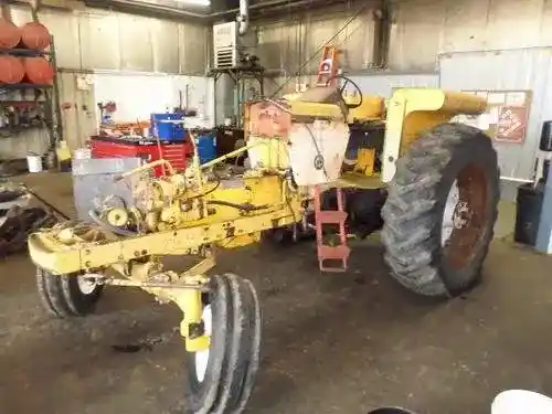 Used Minneapolis Moline G950 Tractor Parts