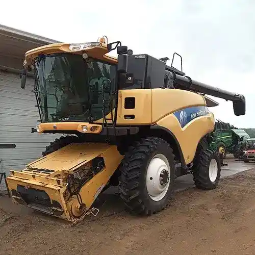 Used New Holland CR9060 Combine Parts
